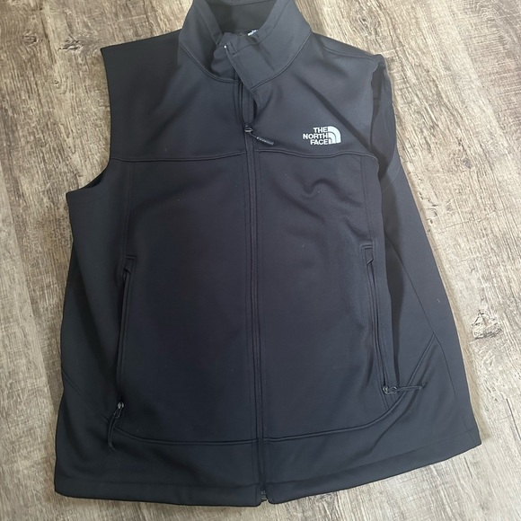 The North Face Black Vest - Picture 1 of 5